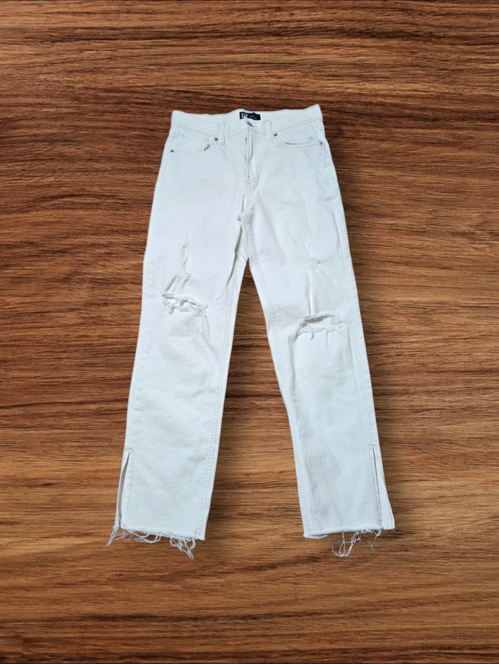 GAP White 90s Loose Straight Jeans with Distressing And Split Hem